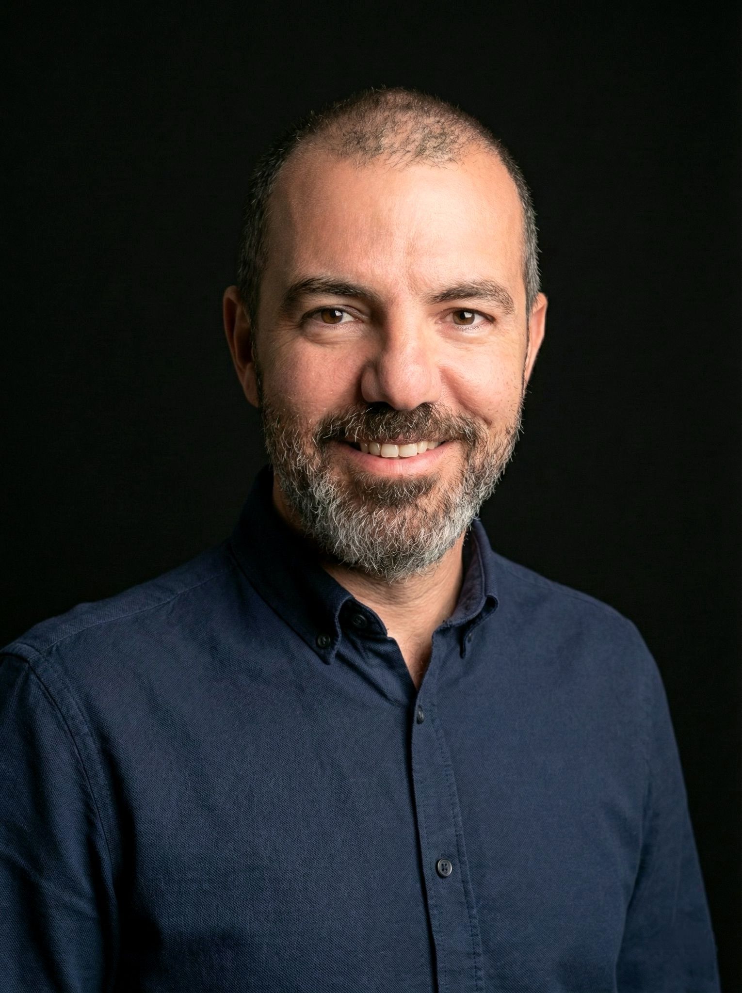Sezer Şener